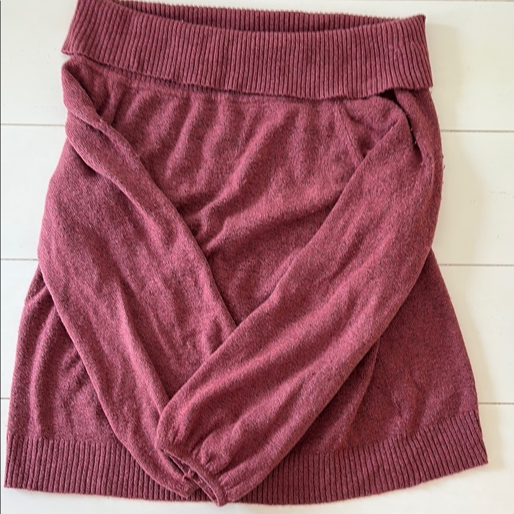 Cozy Pink American Eagle Outfitters Sweater